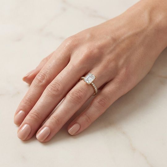 Valentine Emerald Yellow Onhand