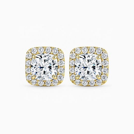 Luxurious 18K Yellow Gold Diamond Jewelry 1