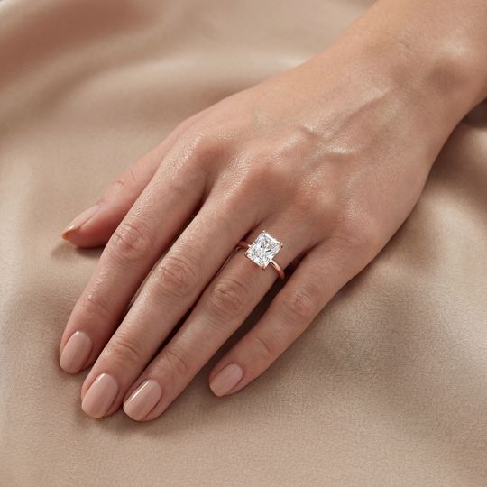Valentine Radiant Rose Onhand