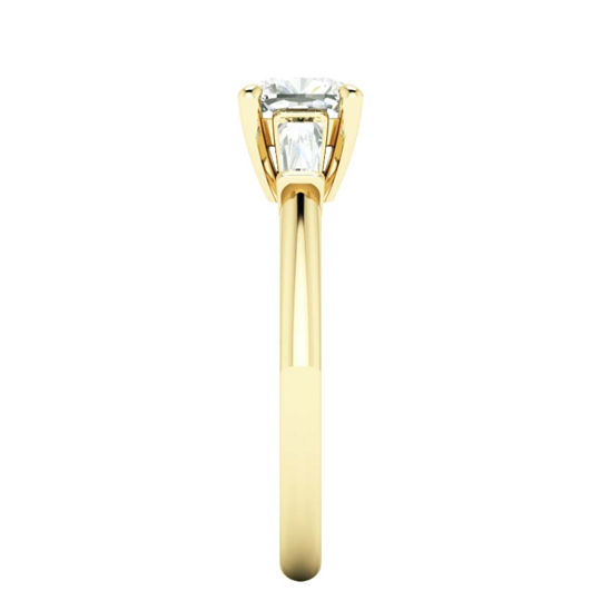 BAGUETTE-THREE-DIAMOND-RING-7105.jpg