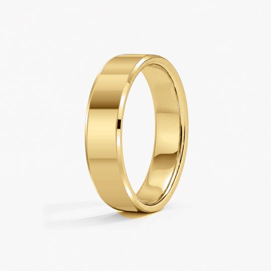 Bevelled 5Mm 18K Yellow Gold Polished 02 Standing