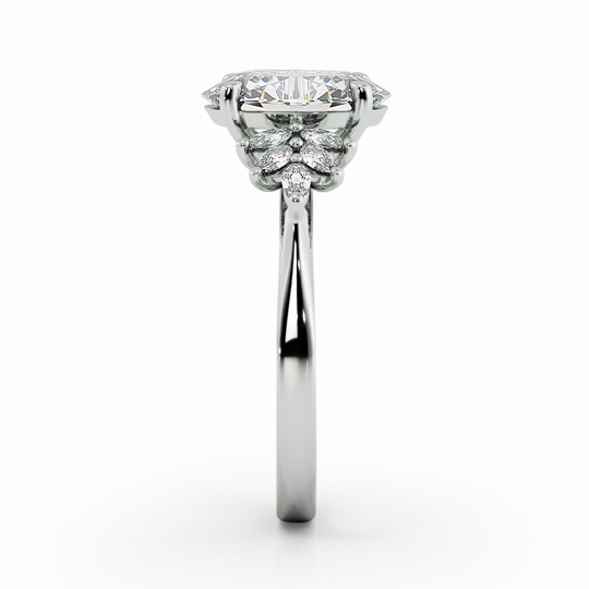 Layla Oval 00001