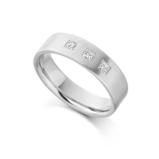 MENS-THREE-PRINCESS-CUT-DIAMOND-RING-103377.jpg