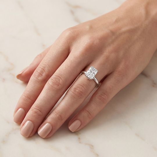 Arabella Radiant White On Hand (1)
