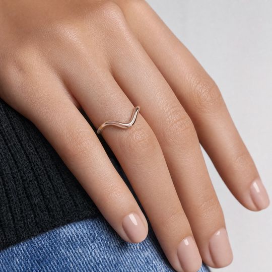 Shaped Coral Plain Rose Hand