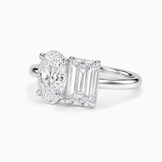 Toi Et Moi Emerald And Oval Cut Diamond Ring Platinum 02