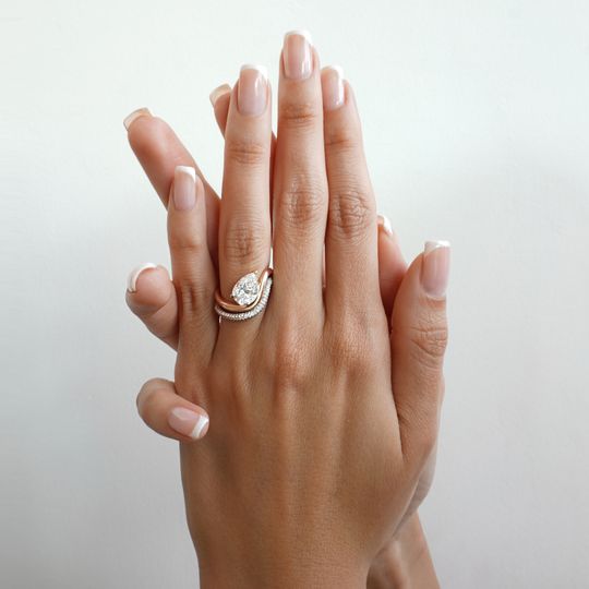 Jade Curve Ring Cropped Rose