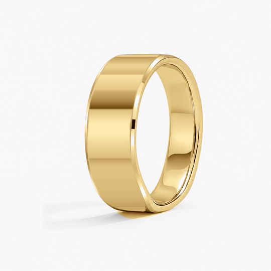 Bevelled 7Mm 18K Yellow Gold Polished 02 Standing