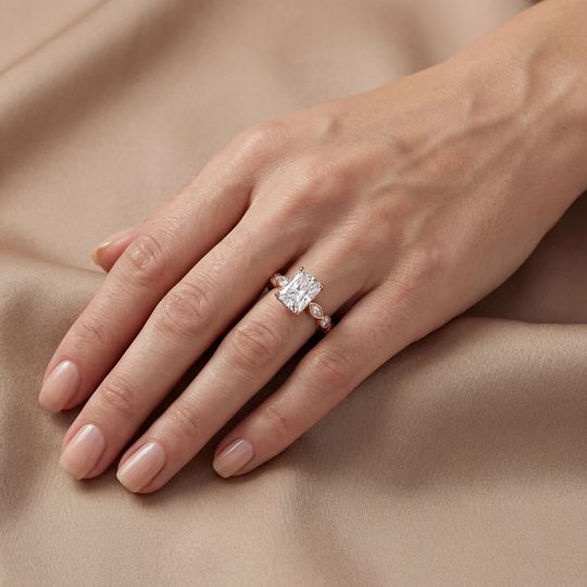 Oriana Radiant Rose Onhand