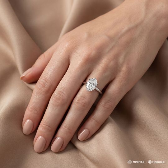 Amore Oval White On Hand Jpg (1)