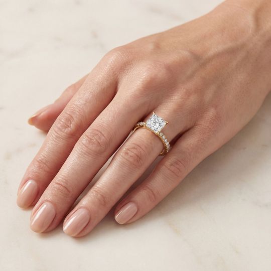 Valentine Princess Yellow Onhand