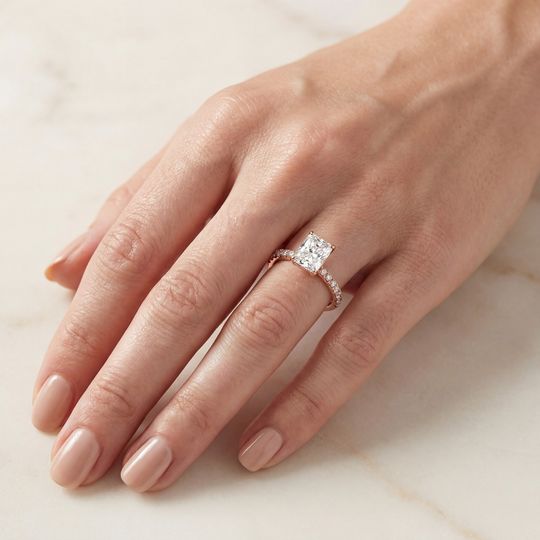 Valentine Radiant Rose Onhand