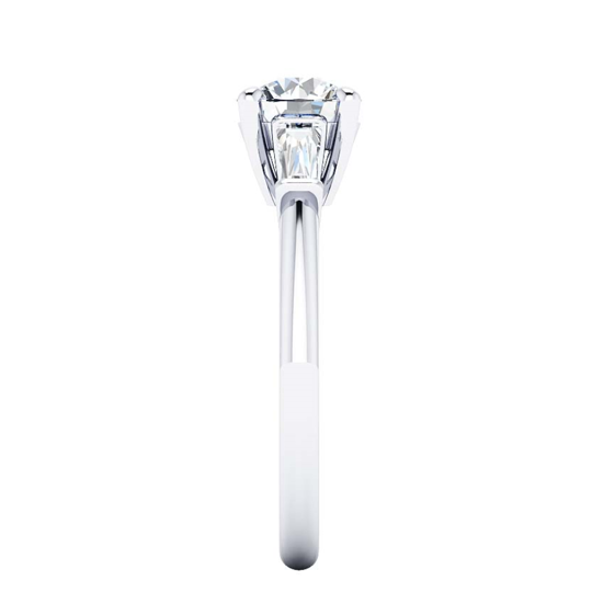 BAGUETTE-THREE-DIAMOND-RING-6983.jpg