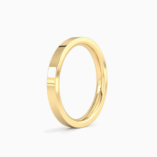 Womens 2.5Mm Flat Court Wedding Ring Yellow Gold Standing