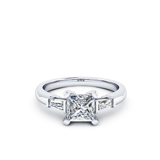 BAGUETTE-THREE-DIAMOND-RING-7163.jpg