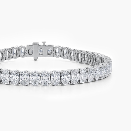 Oval Wg Tennis Close