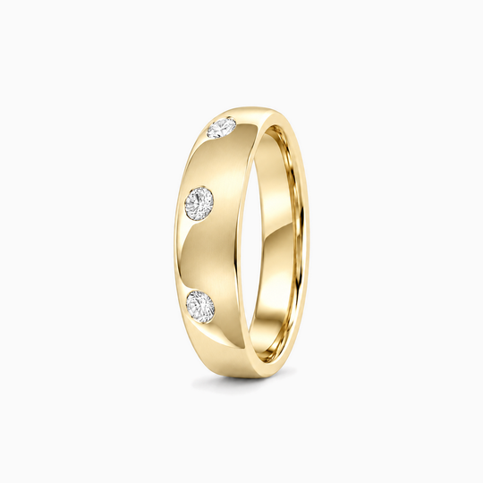 Three Round Diamonds Ring 18K Yellow Gold 02 Standing