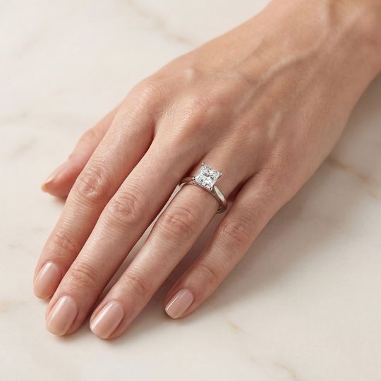 Tulip Princess White Onhand