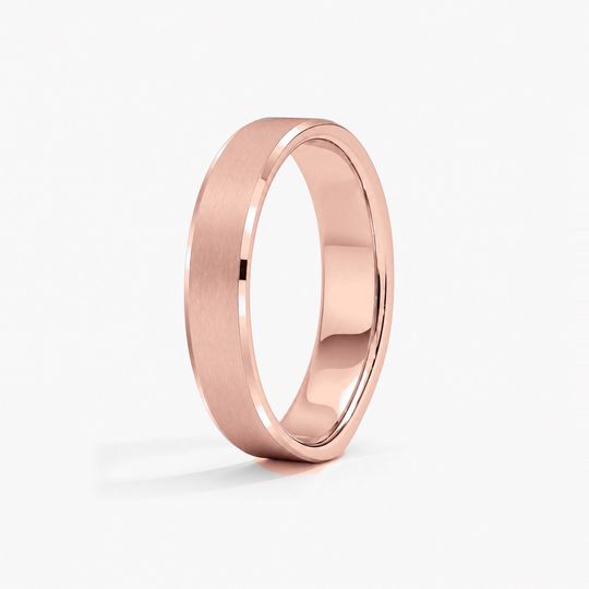 Bevelled 4Mm 18K Rose Gold Matte 02 Standing