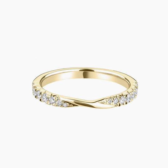 Fishtail Diamond Wedding Ring in 18k Yellow Gold | Bond Jewellery