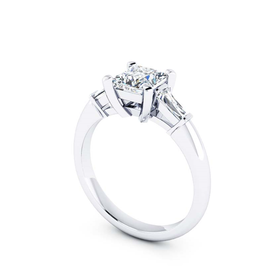 BAGUETTE-THREE-DIAMOND-RING-6987.jpg