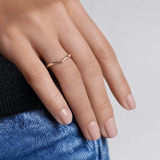 Shaped Pirouette Rose Hand