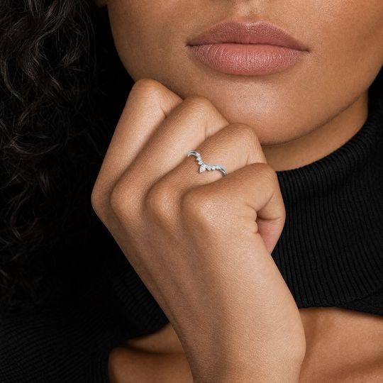 Shaped Serendipity White Chin