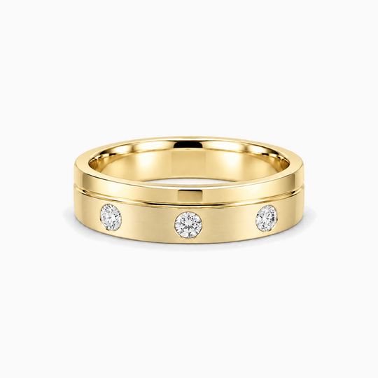 Three Round Diamond Groove Ring 18K Yellow Gold 01 Lying