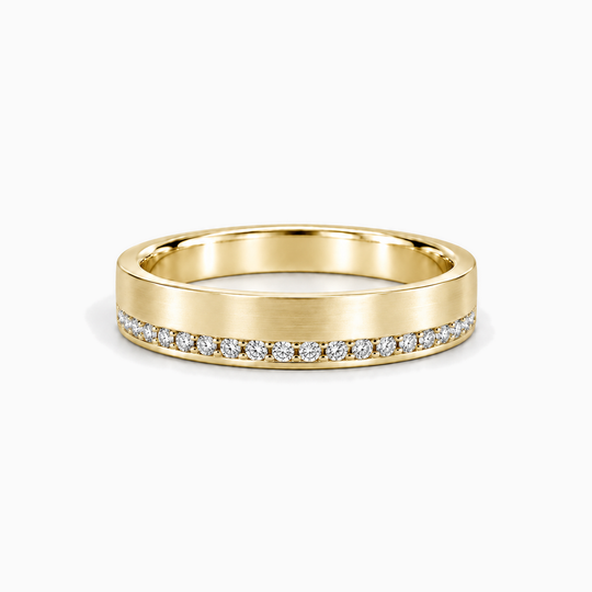 Diamond Cut Wedding Ring 18K Yellow Gold 01 Lying
